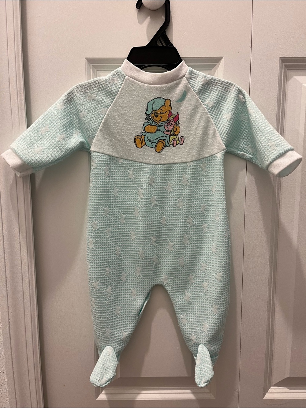 Vintage late 1980s to early 1990s Winnie the Pooh footed sleeper pajamas (3/6m)